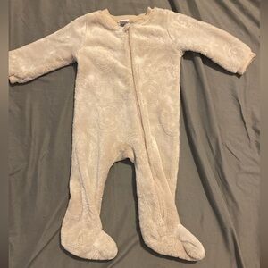 Whinnie the Pooh fluffy winter footies